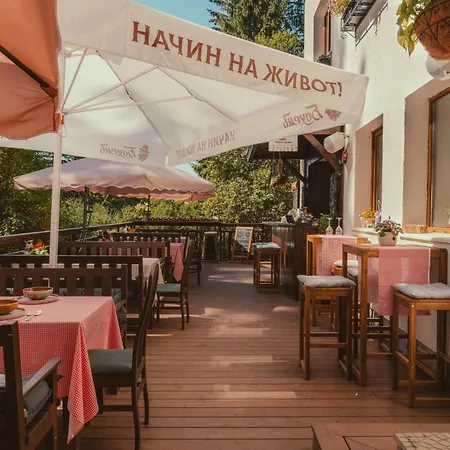 кукер - арт за вдъхновение и отдих Szófia