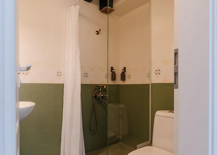 кукер - арт за вдъхновение и отдих 山林小屋