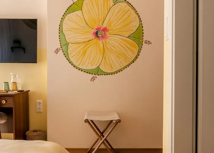 אכסניה кукер - арт за вдъхновение и отдих