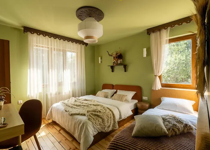 кукер - арт за вдъхновение и отдих 山林小屋