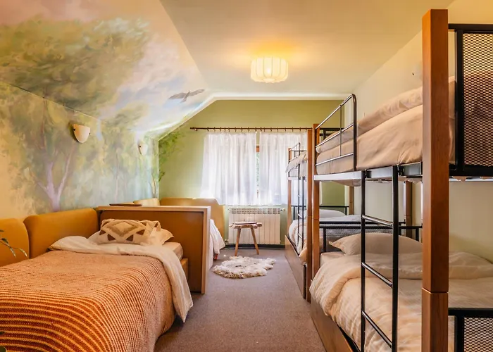 кукер - арт за вдъхновение и отдих 山林小屋 索菲亞