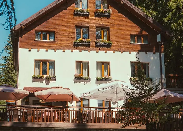 кукер - арт за вдъхновение и отдих Lodge